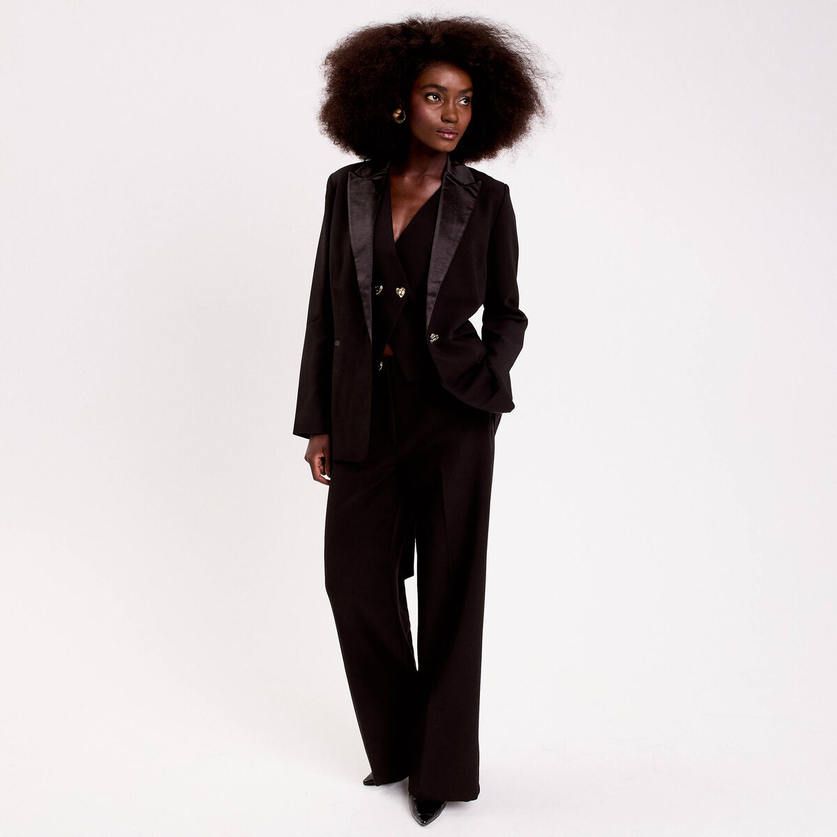 Gilet sans manches boutons coeur noir femme