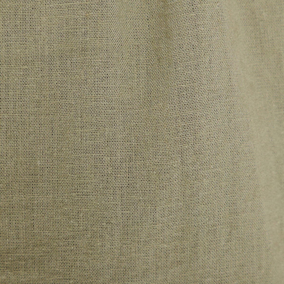Short regular contenant du lin vert kaki femme