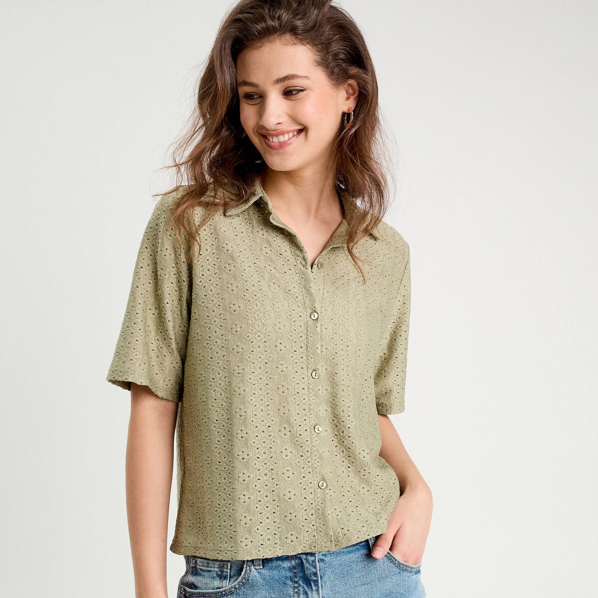 Chemise ajourée vert kaki femme