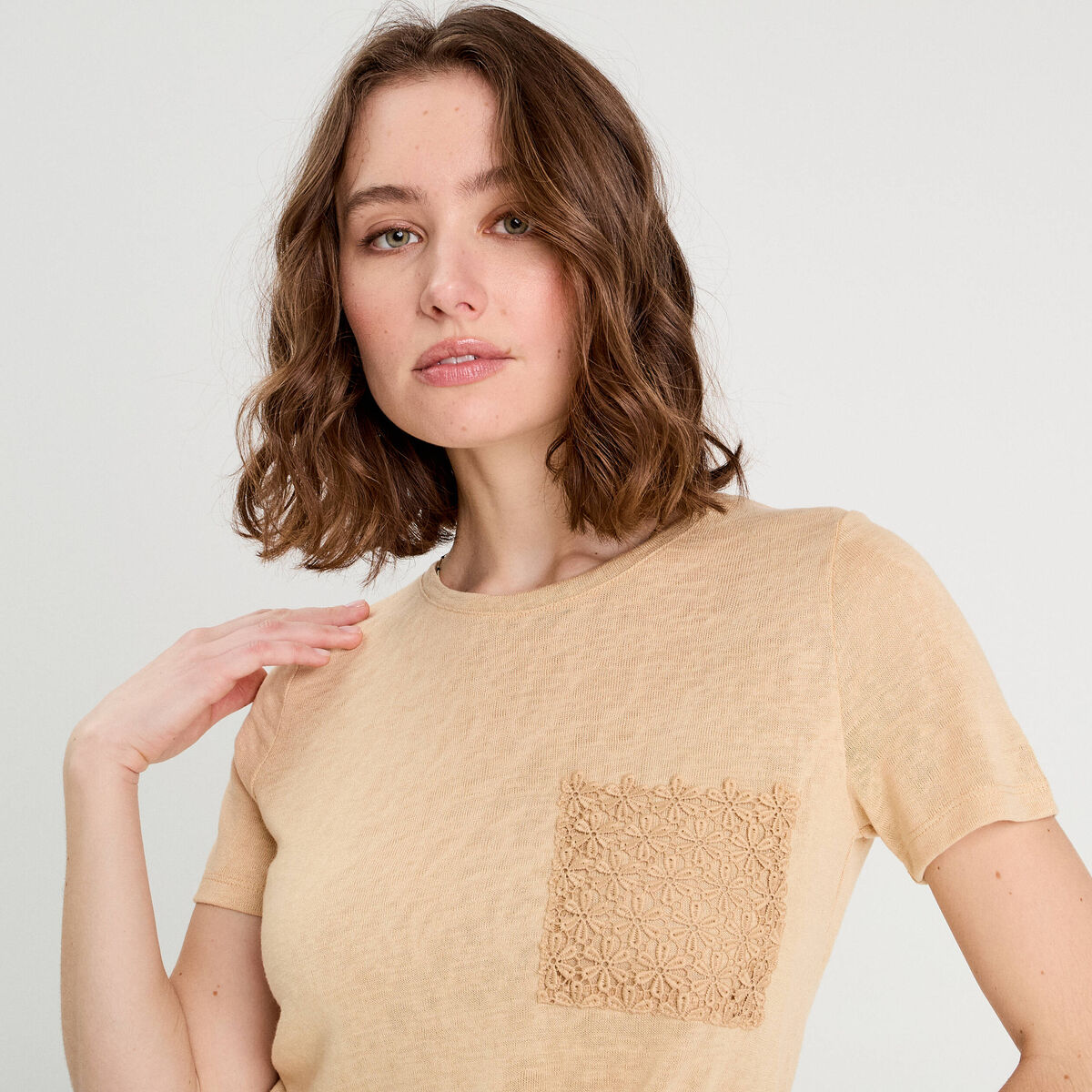 T-shirt détail noeud sable femme