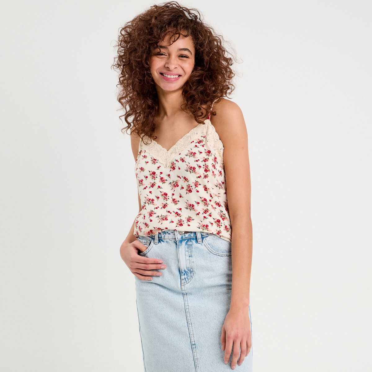 Caraco détails dentelle blanc femme