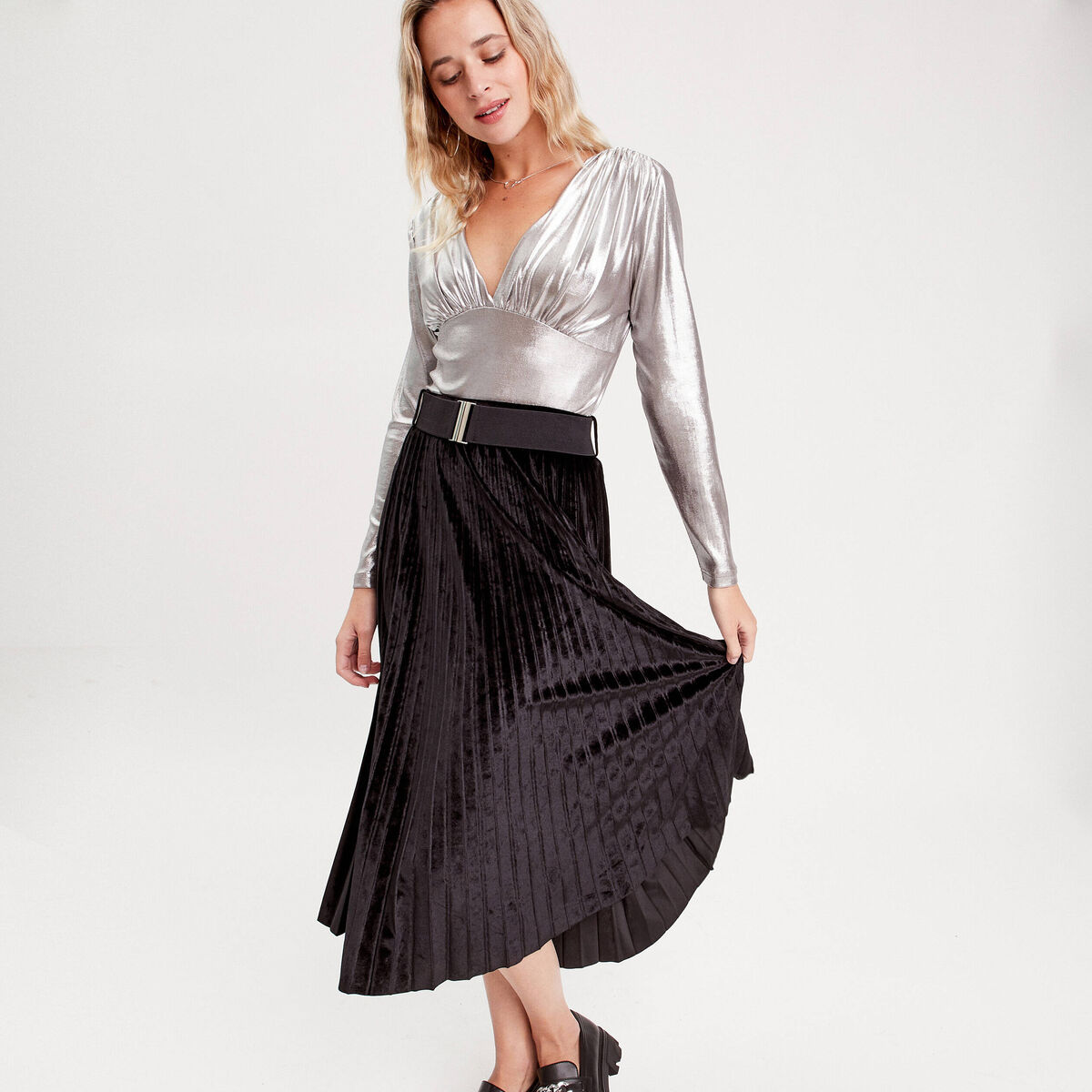 Jupe longue pliss&eacute;e velours noir femme