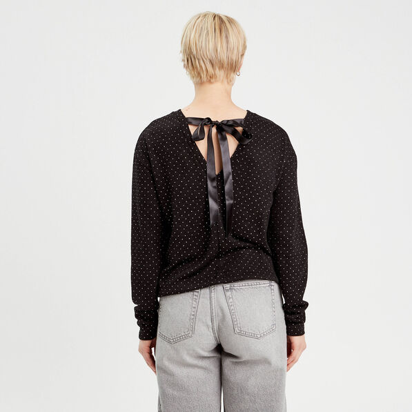 pull avec clous et noeud noir femme Pull avec clous et noeud noir femme