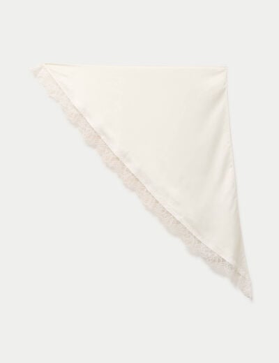 Foulard dentelle effet satin&eacute; ecru femme