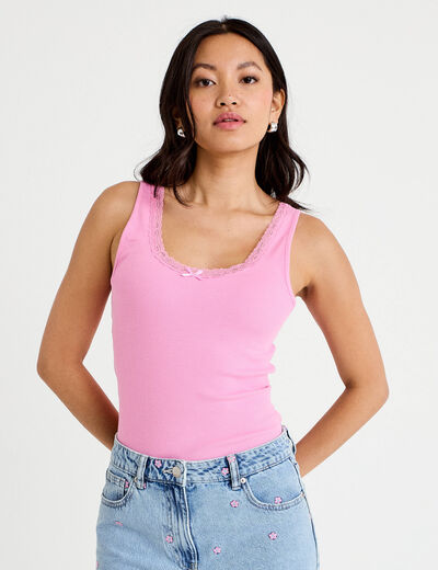 D&eacute;bardeur cintr&eacute; c&ocirc;tel&eacute; dentelle rose femme