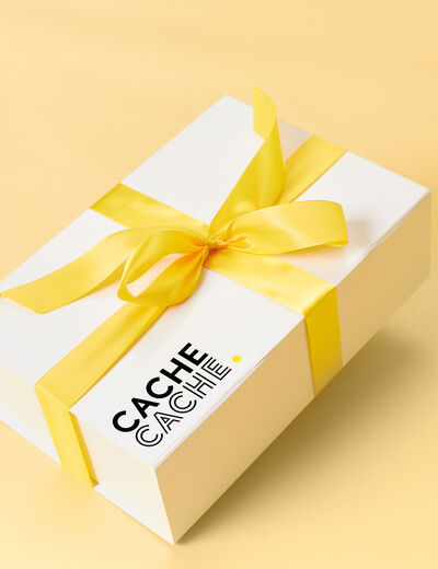 Produit marketing jaune citron femme