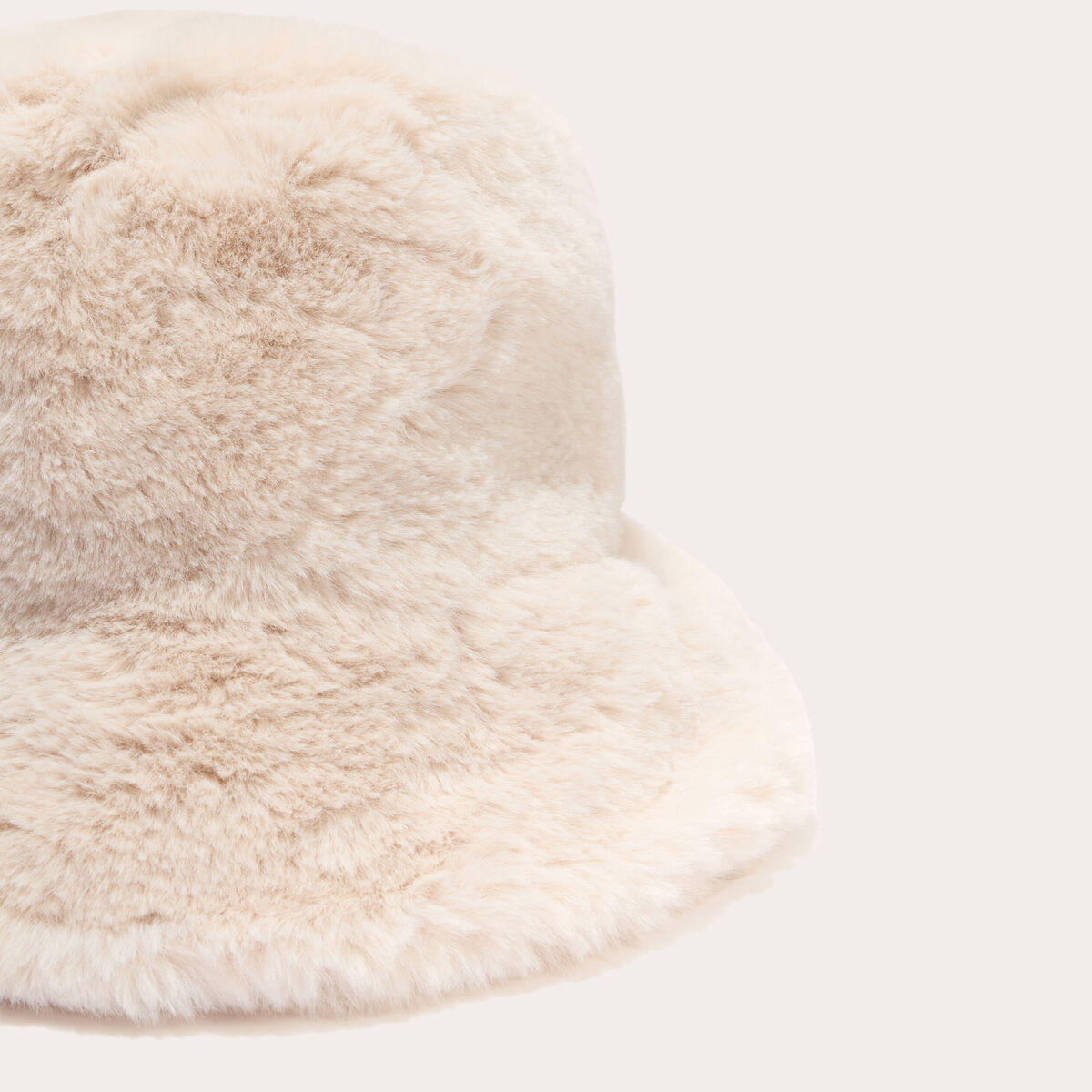 Bob fausse fourrure sable femme