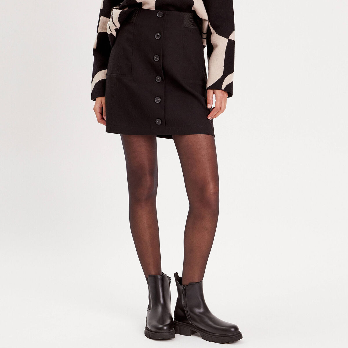 Jupe droite boutonnée noir femme