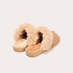 Chaussons fausse fourrure sable femme