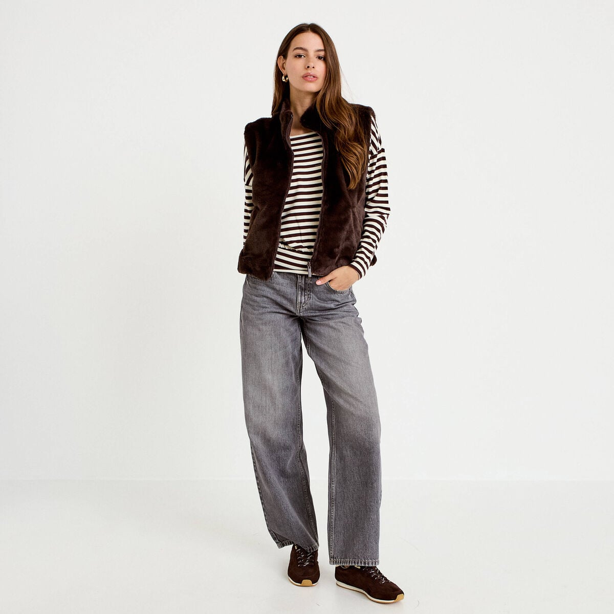 Veste r&eacute;versible sans manches marron fonc&eacute; femme