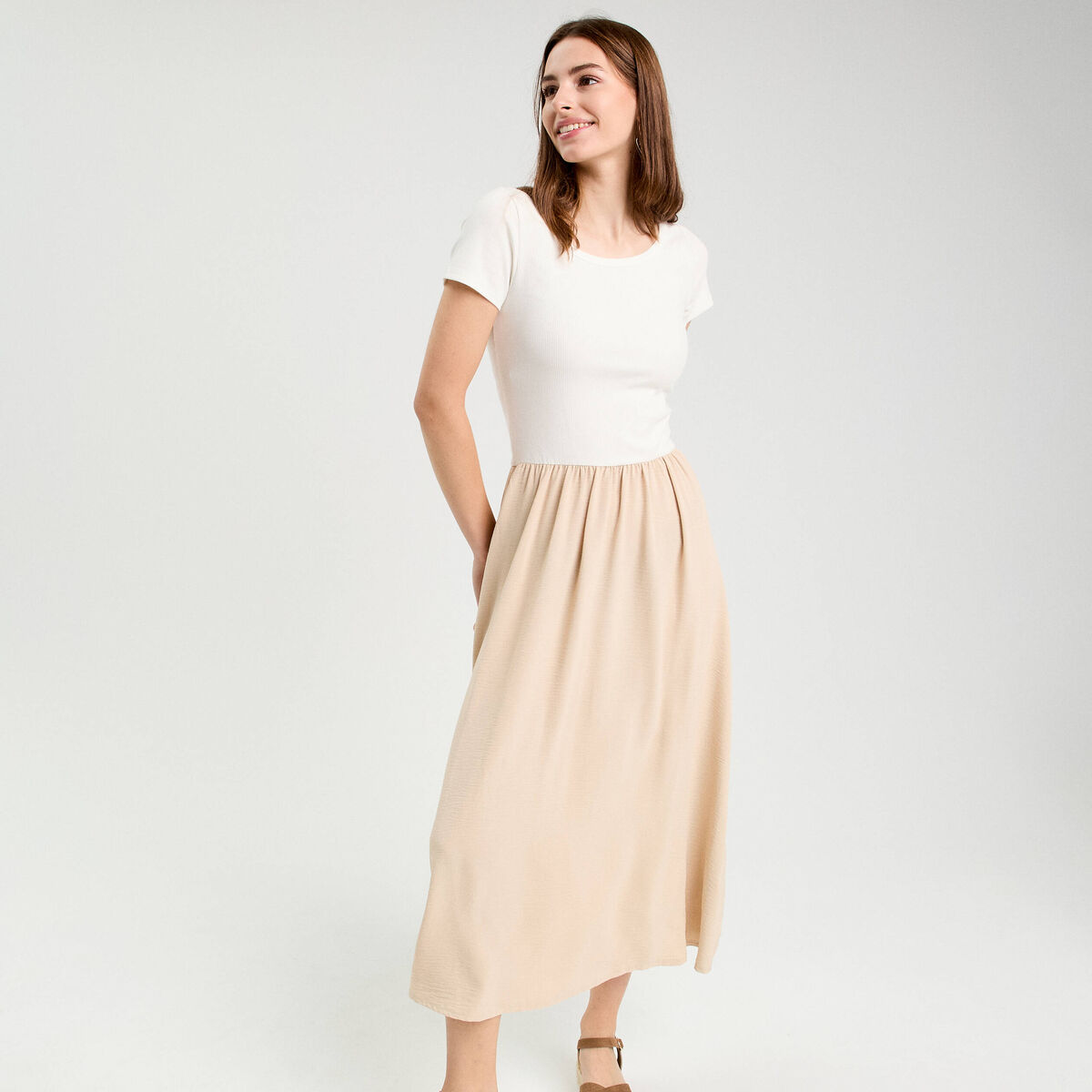 Robe longue évasée 2-en-1 beige femme