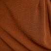 Jupe longue pliss&eacute;e avec bijou marron femme