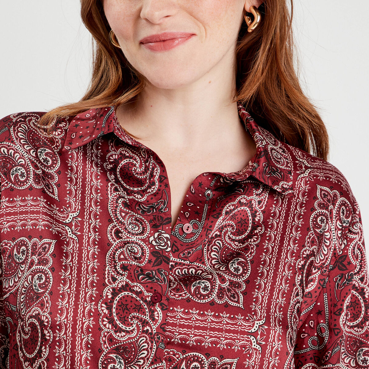 Chemise manches longues satin rouge femme