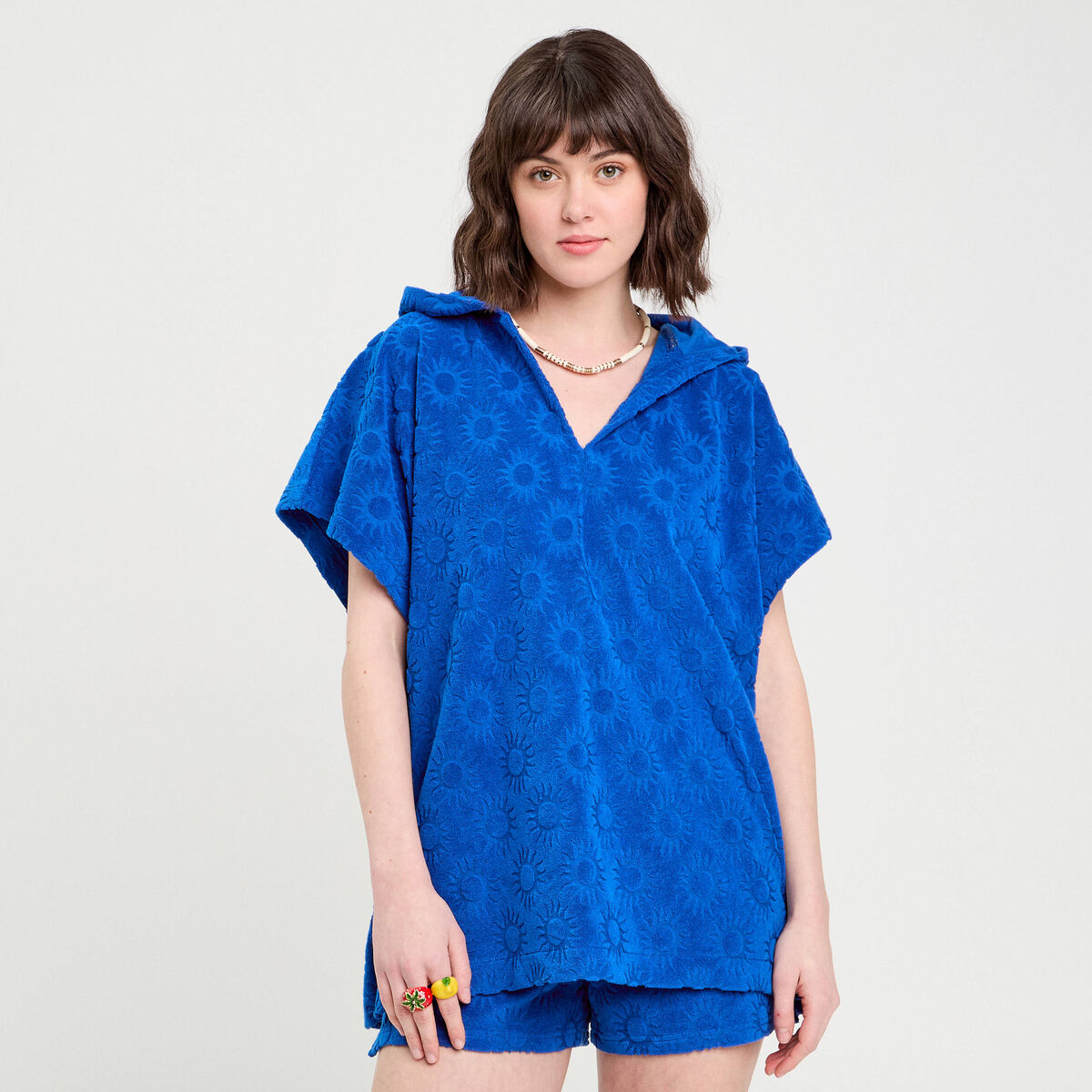 Poncho de plage capuche bleu electrique femme