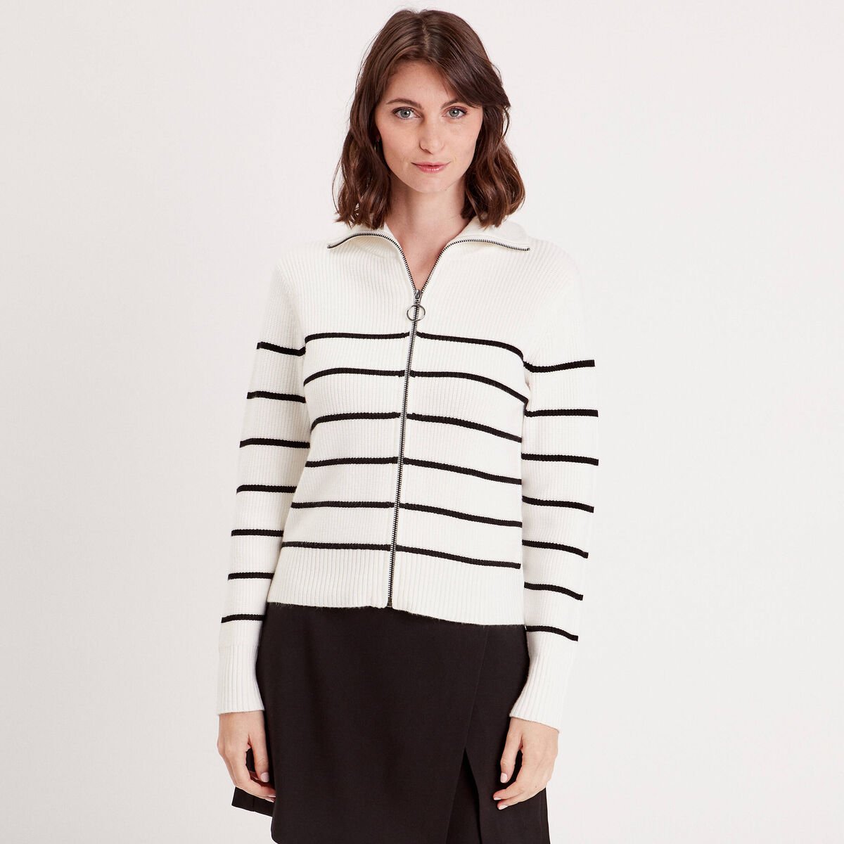 Gilet zippé manches longues ecru femme