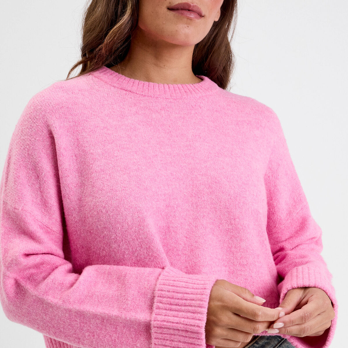 Pull cropped manches longues rose femme