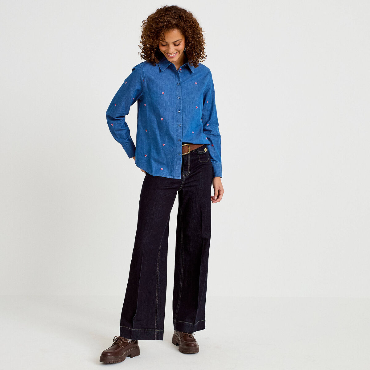 Chemise droite en jean col am&eacute;ricain denim stone femme