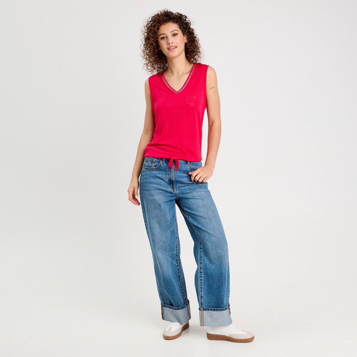 D&eacute;bardeur d&eacute;tail noeud rose vif femme