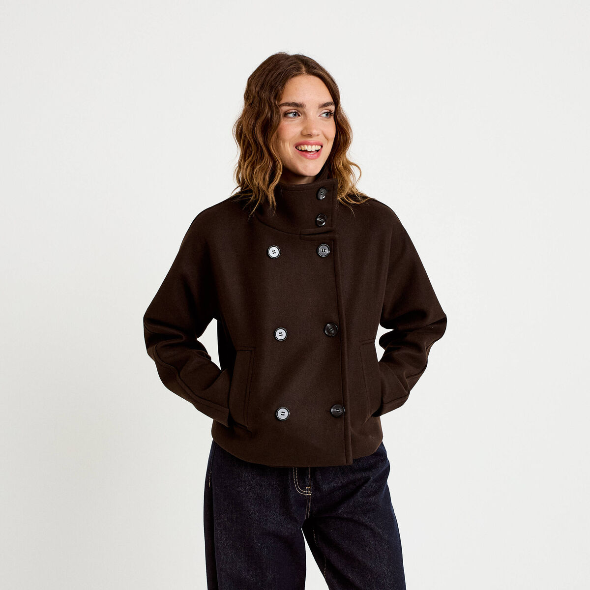 Veste chin&eacute;e col montant manches longues marron fonc&eacute; femme