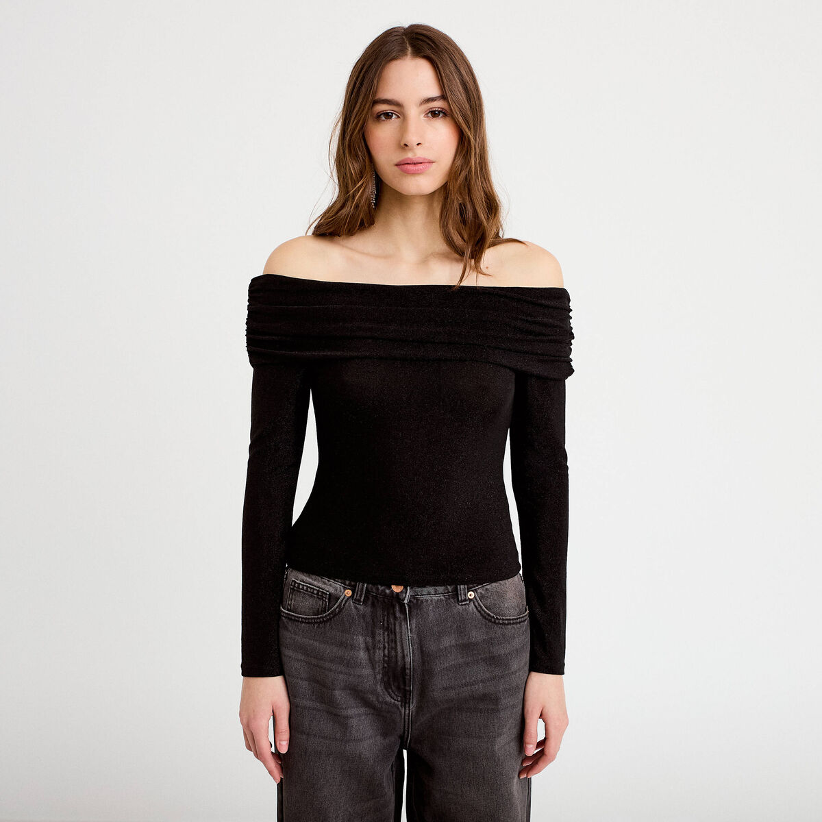 T-shirt col bardot brillant noir femme