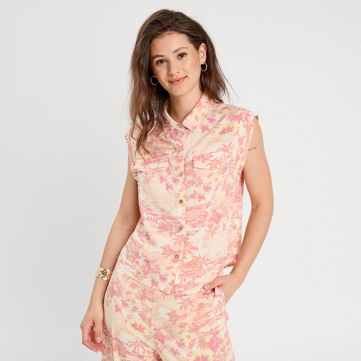 Chemise sans manches beige femme