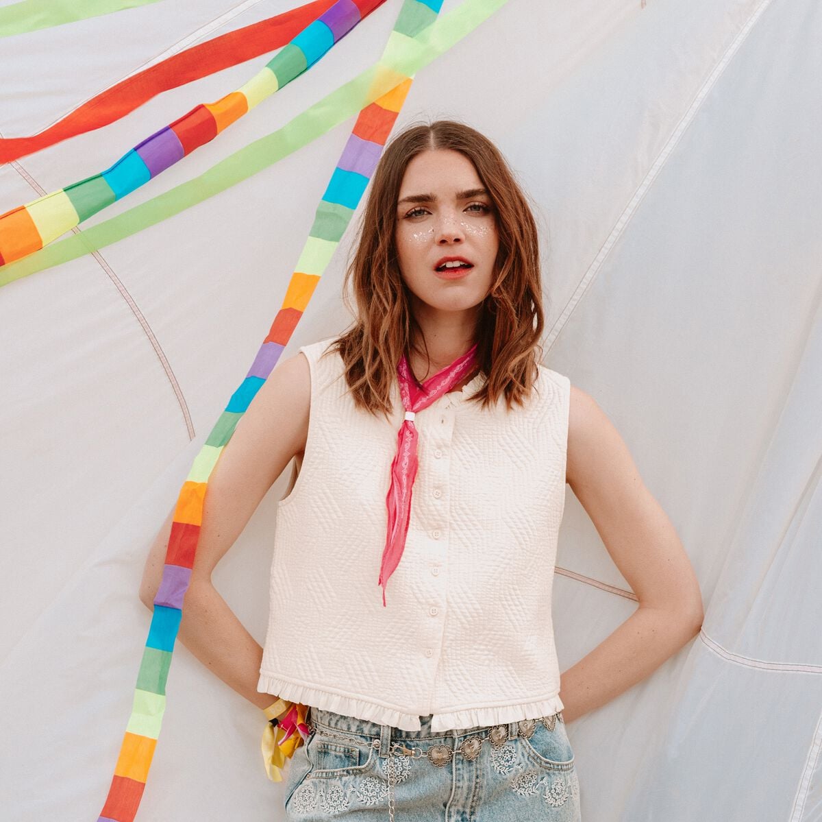 Gilet sans manches col am&eacute;ricain ecru femme