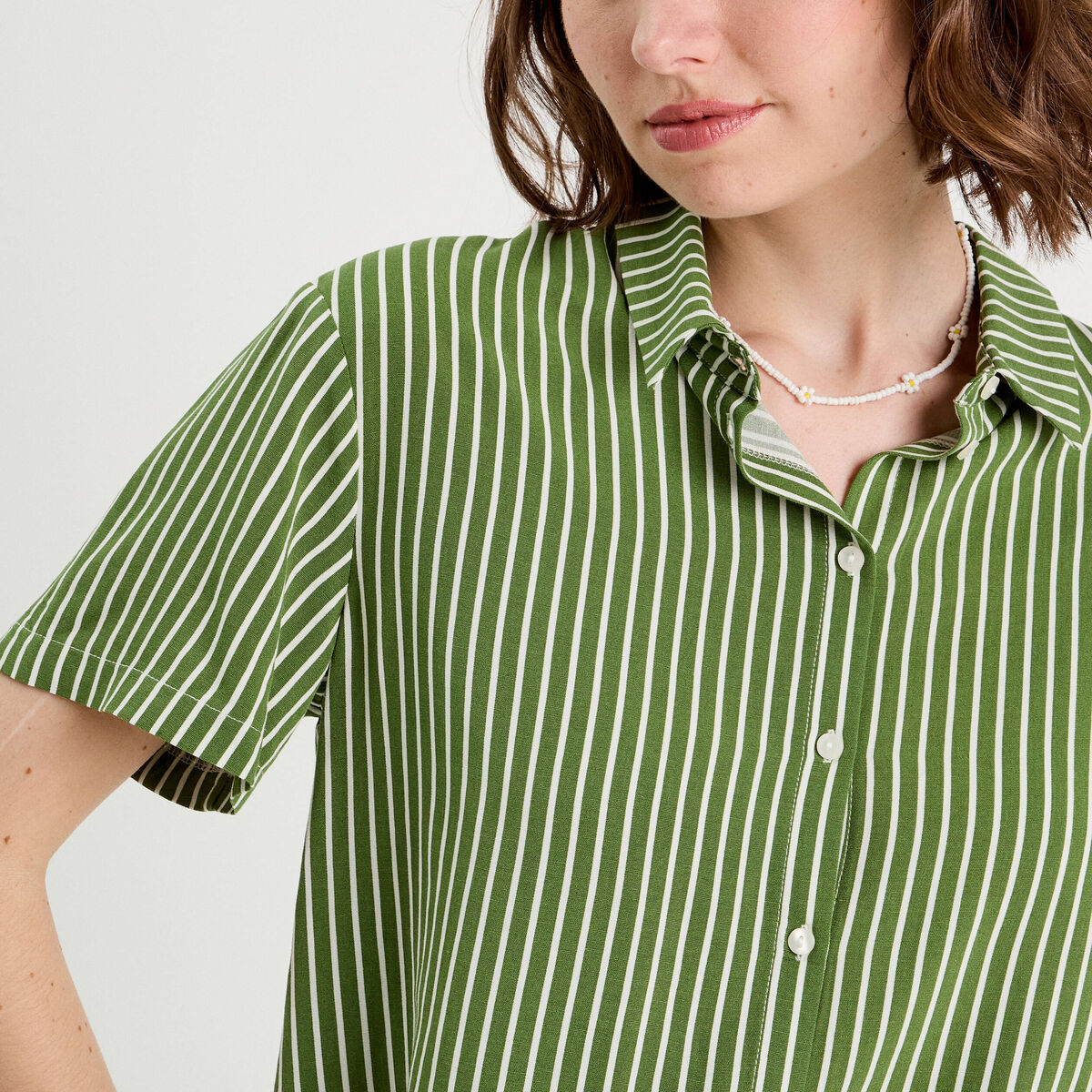 Chemise manches courtes vert kaki femme