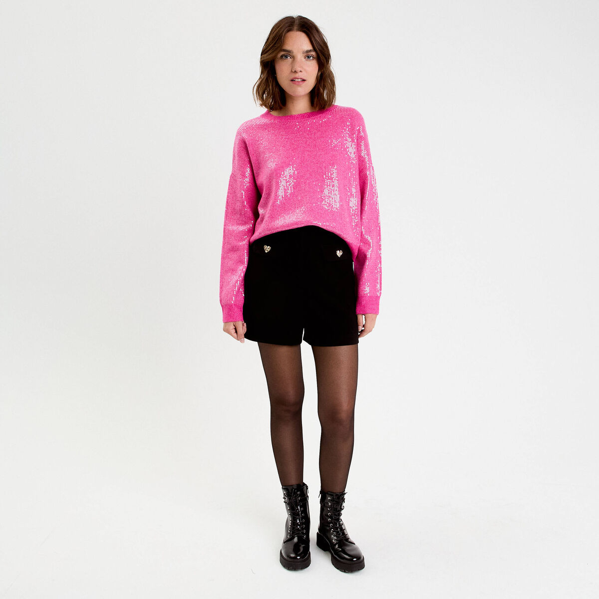 Short stretch d&eacute;tails coeur noir femme