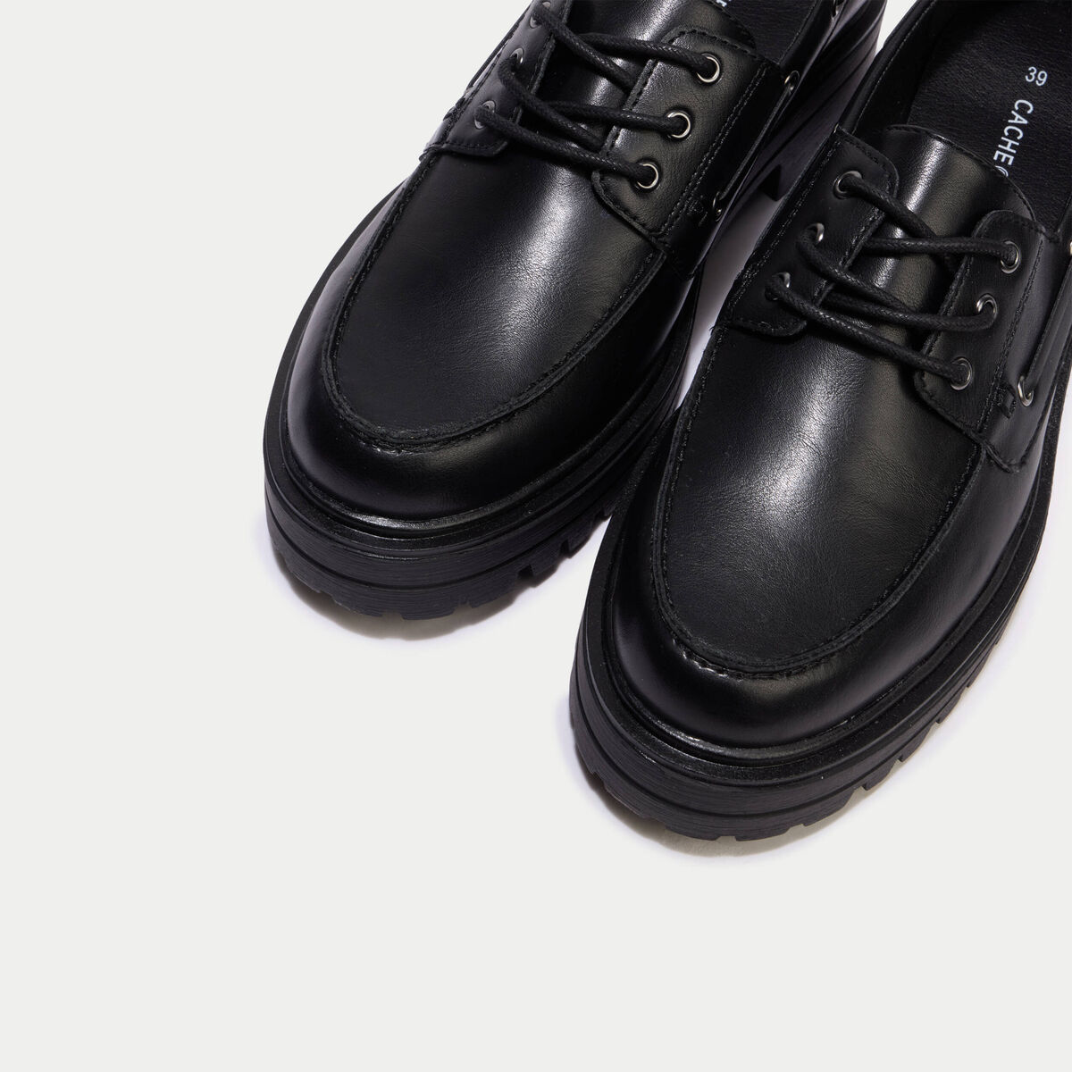Chaussures noir femme