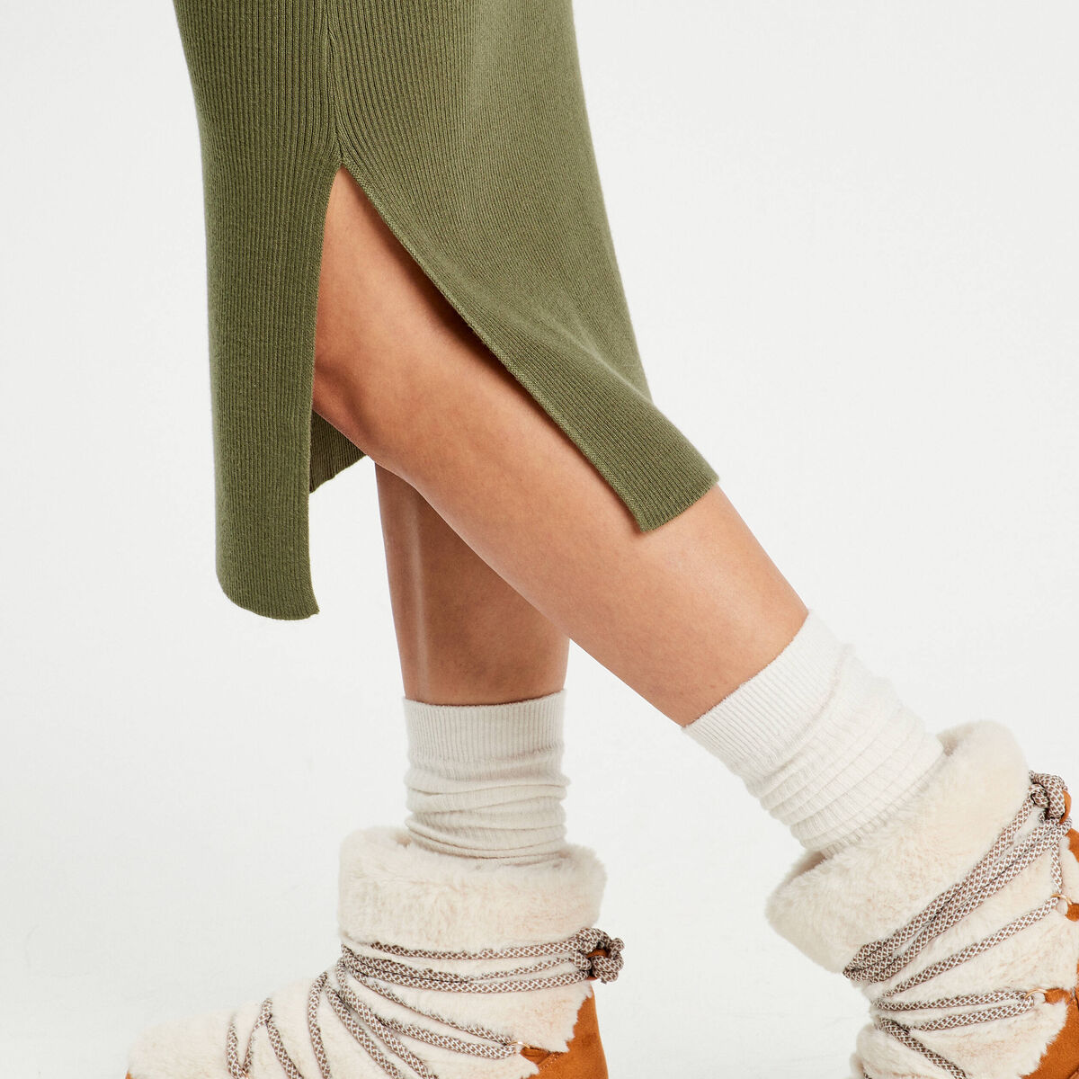 Jupe tricot midi droite vert kaki femme