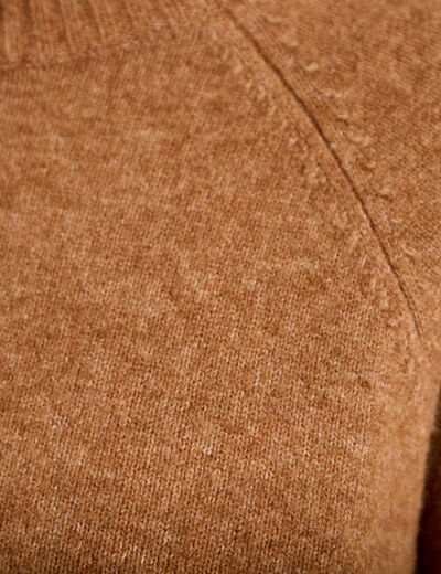 Pull col montant manches longues camel femme
