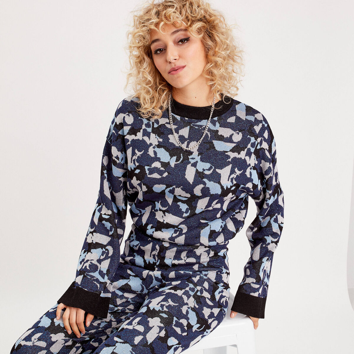 Pull manches longues col rond bleu marine femme