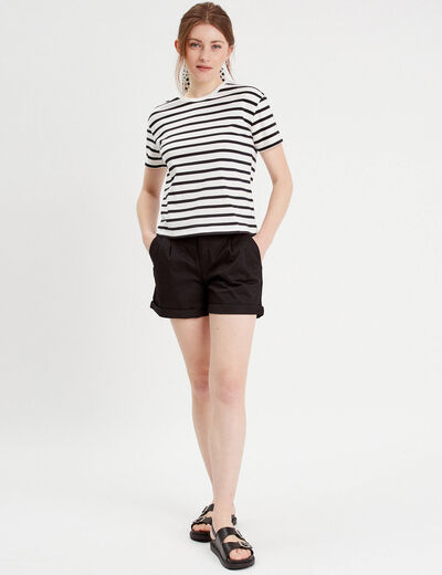 Short chino ceinturé noir femme
