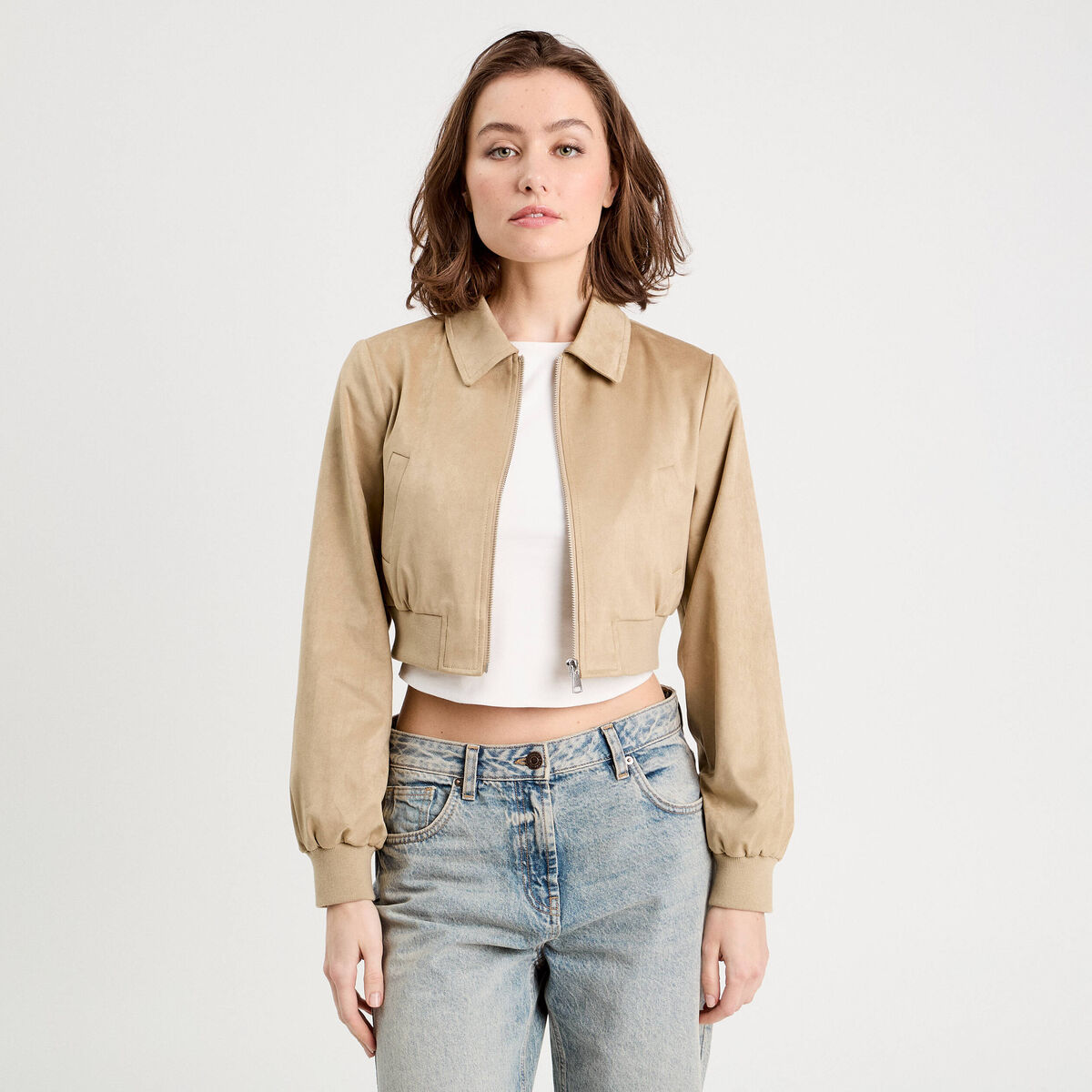 Veste courte zipp&eacute;e su&eacute;dine beige femme