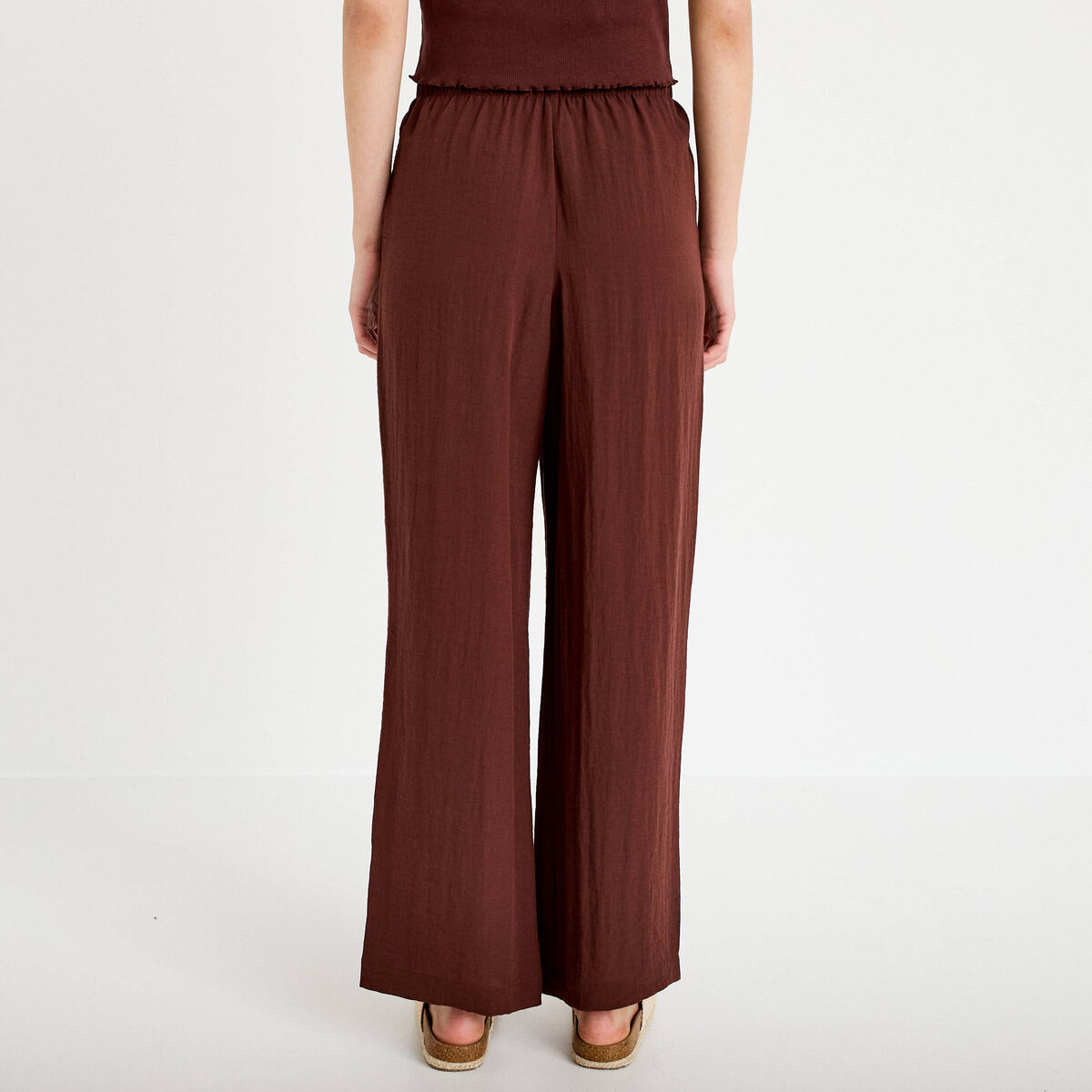 Pantalon large taille haute en cr&ecirc;pe marron femme