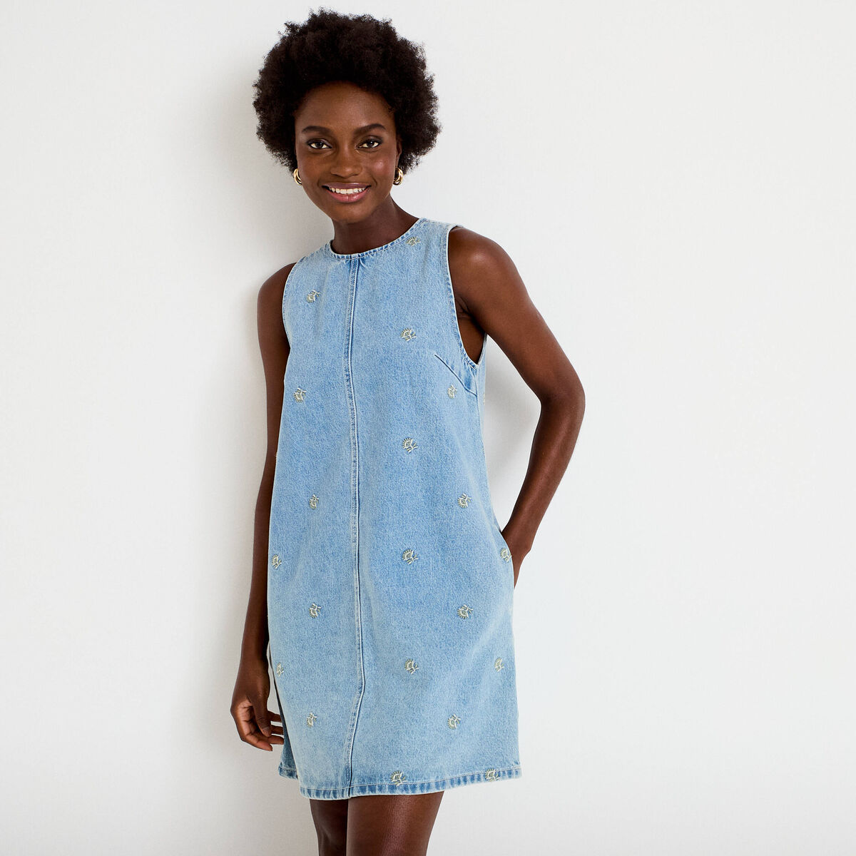Robe courte &eacute;vas&eacute;e en jean sans manches bleu femme