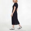 Robe longue &eacute;vas&eacute;e col v manches courtes noir femme