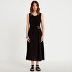 Robe &eacute;vas&eacute;e 3/4 sans manches col rond noir femme
