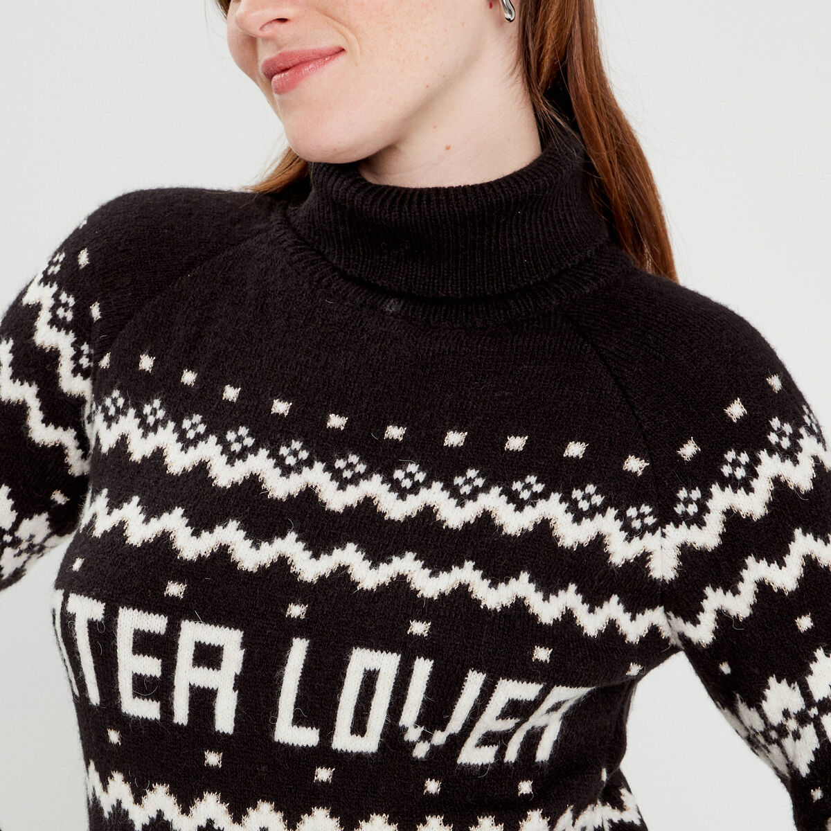 Pull avec col roulé noir femme