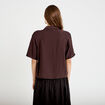 Chemise droite cropped manches courtes marron fonc&eacute; femme