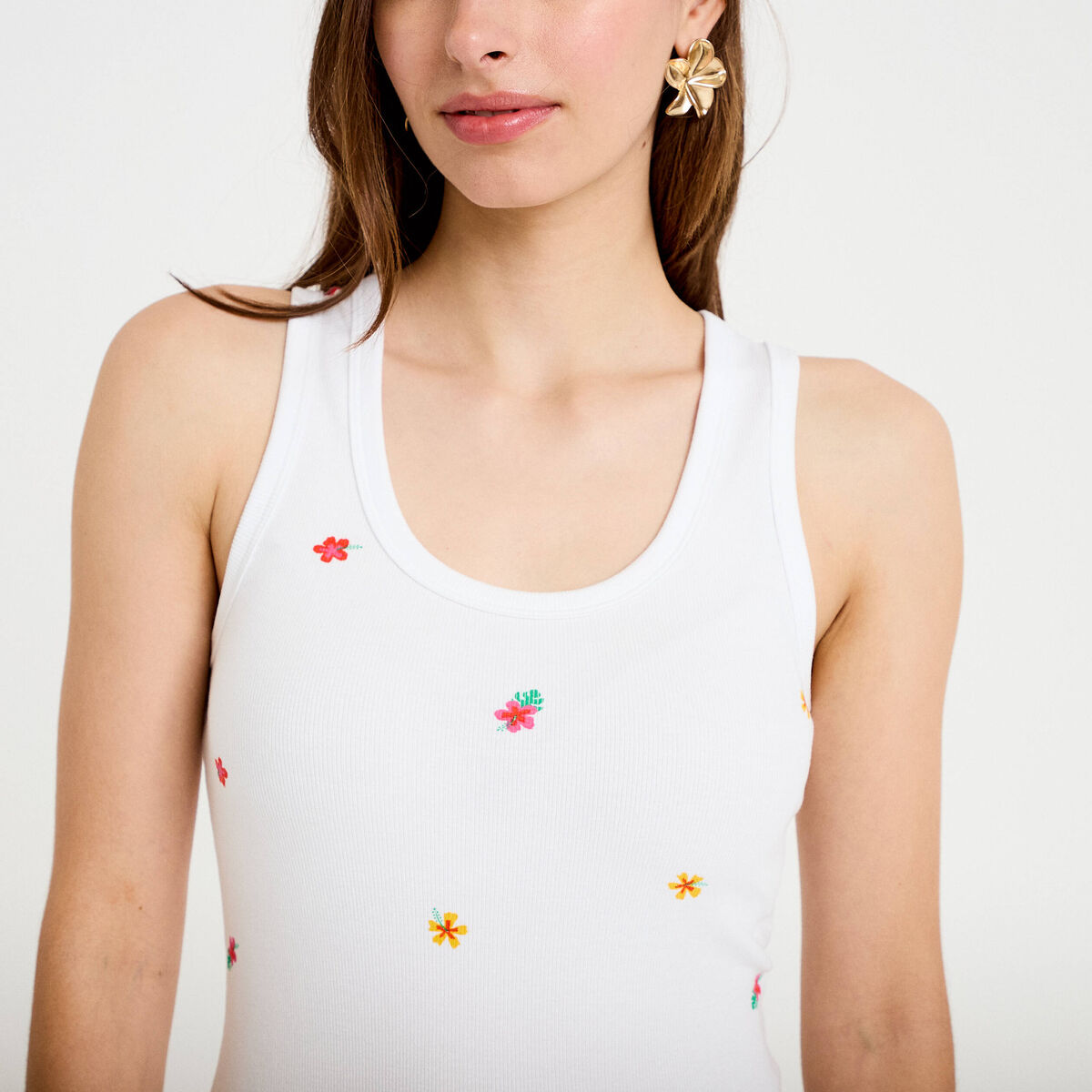 D&eacute;bardeur c&ocirc;tel&eacute; blanc femme