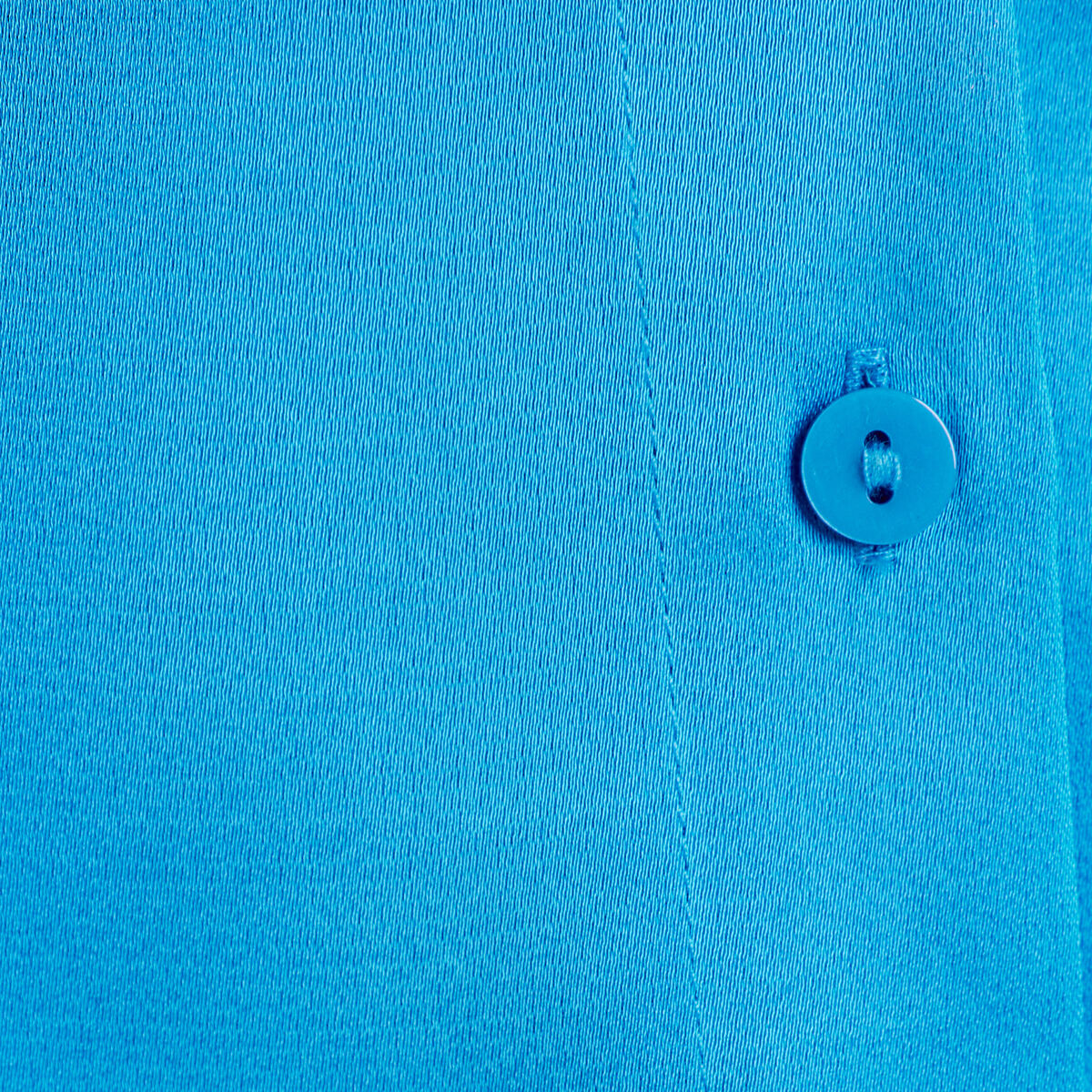 Chemise manches longues satin bleu femme