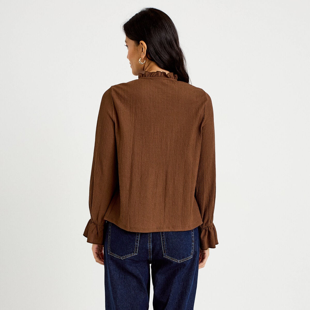 Blouse droite manches longues pliss&eacute;e marron femme