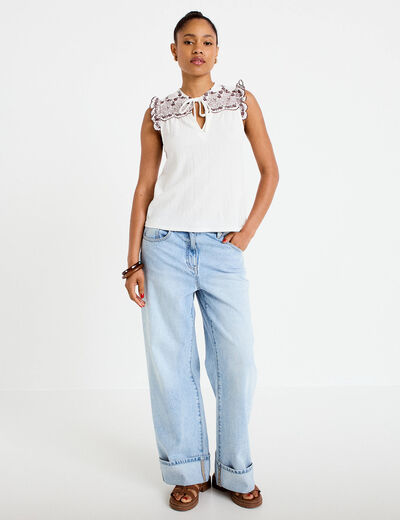 Blouse d&eacute;collet&eacute; sans manches brod&eacute;e rouge femme