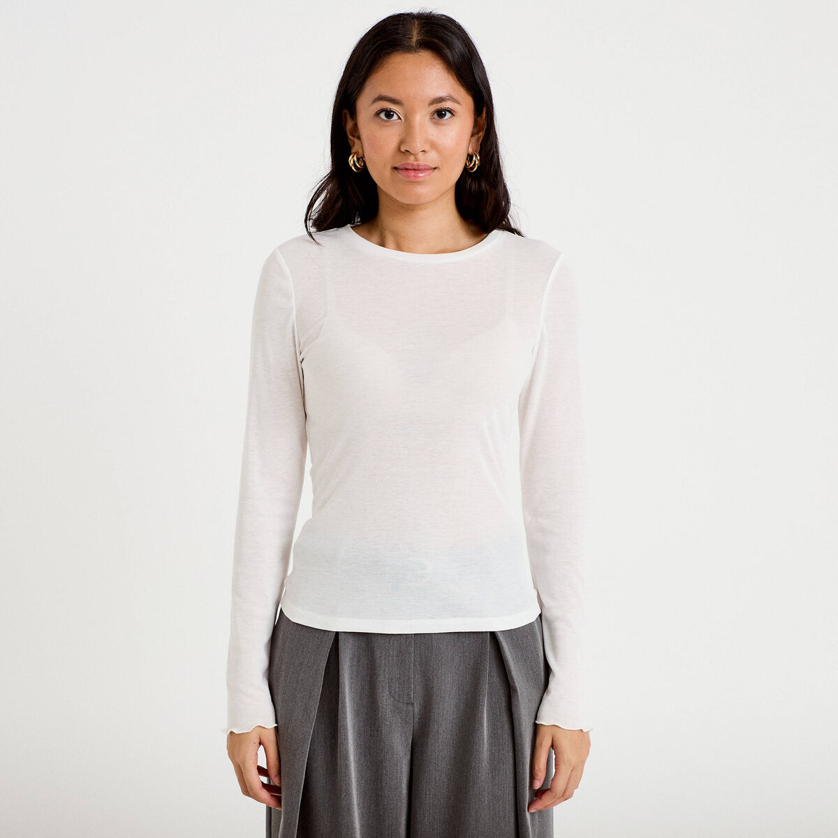 T-shirt ajust&eacute; col rond manches longues ecru femme