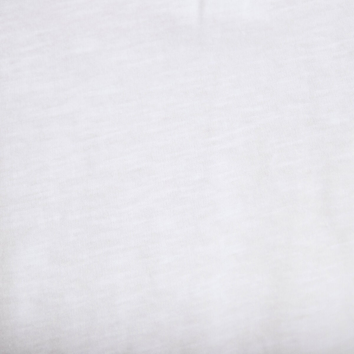 T-shirt boutonn&eacute; sur le devant blanc femme