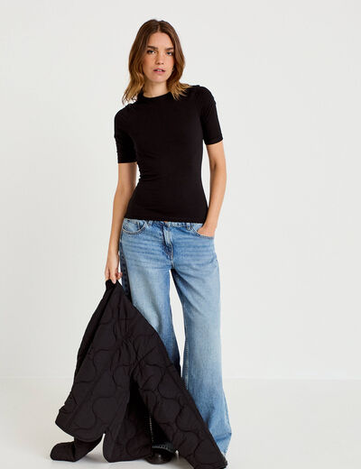 T-shirt ajust&eacute; col rond manches courtes noir femme