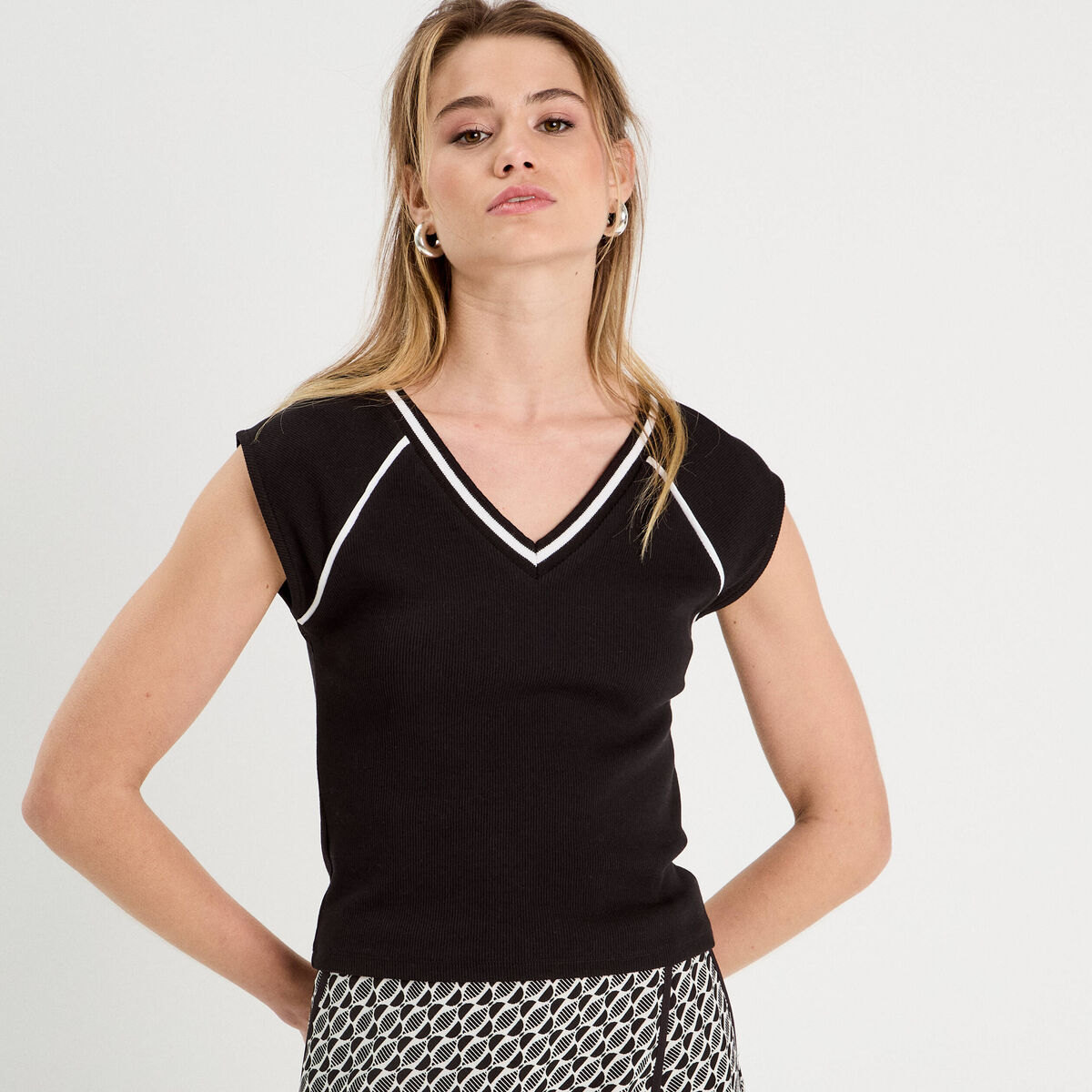 T-shirt manches courtes noir femme