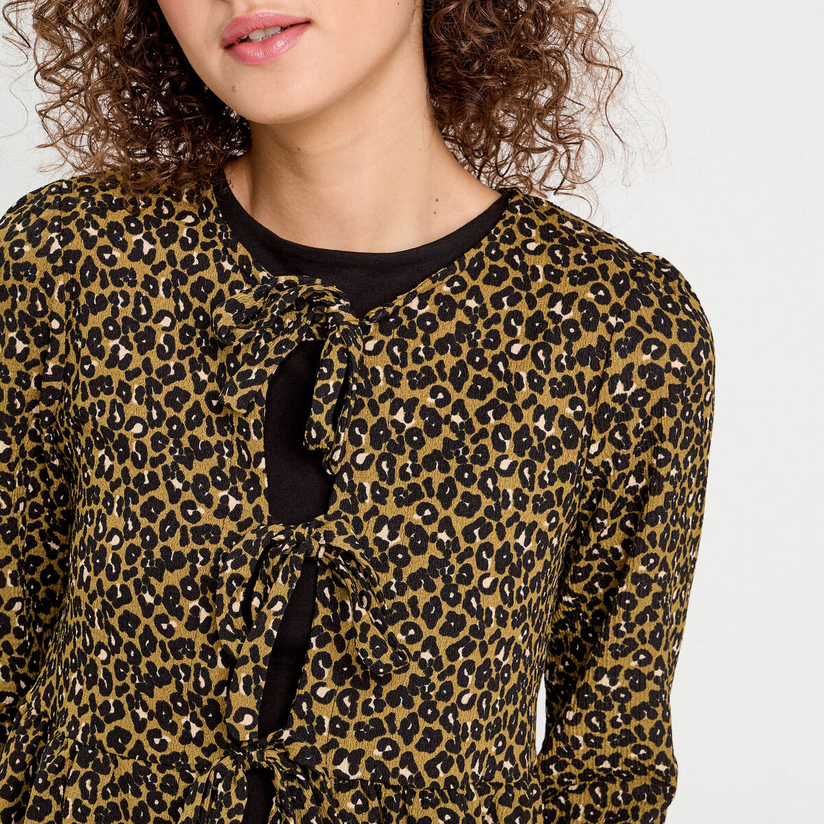 Blouse nou&eacute;e manches longues vert kaki femme
