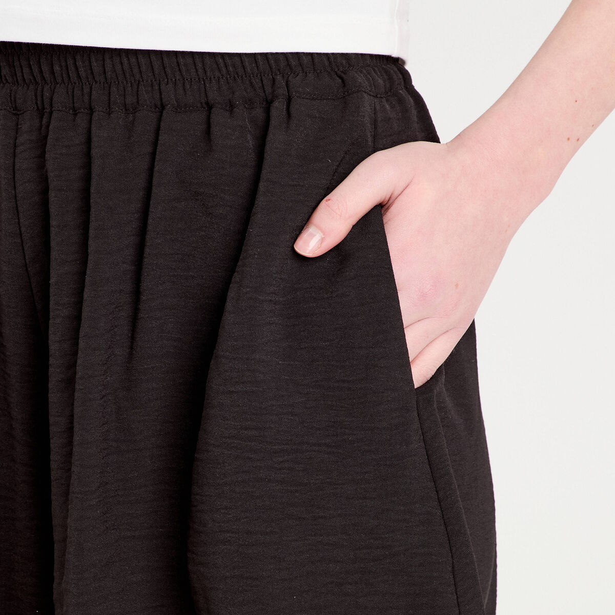 Short fluide regular noir femme
